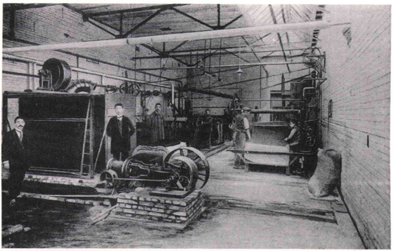 1915/1922 - Machinale weverij van de firma P.W. van de Lisdonk en Co